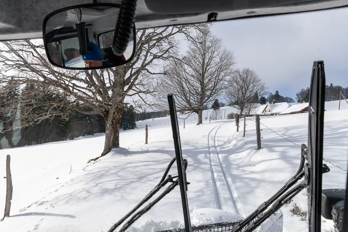 Sicht aus dem Loipenspurenratrac, Langlauf, Winter, Schnee, Landschaft