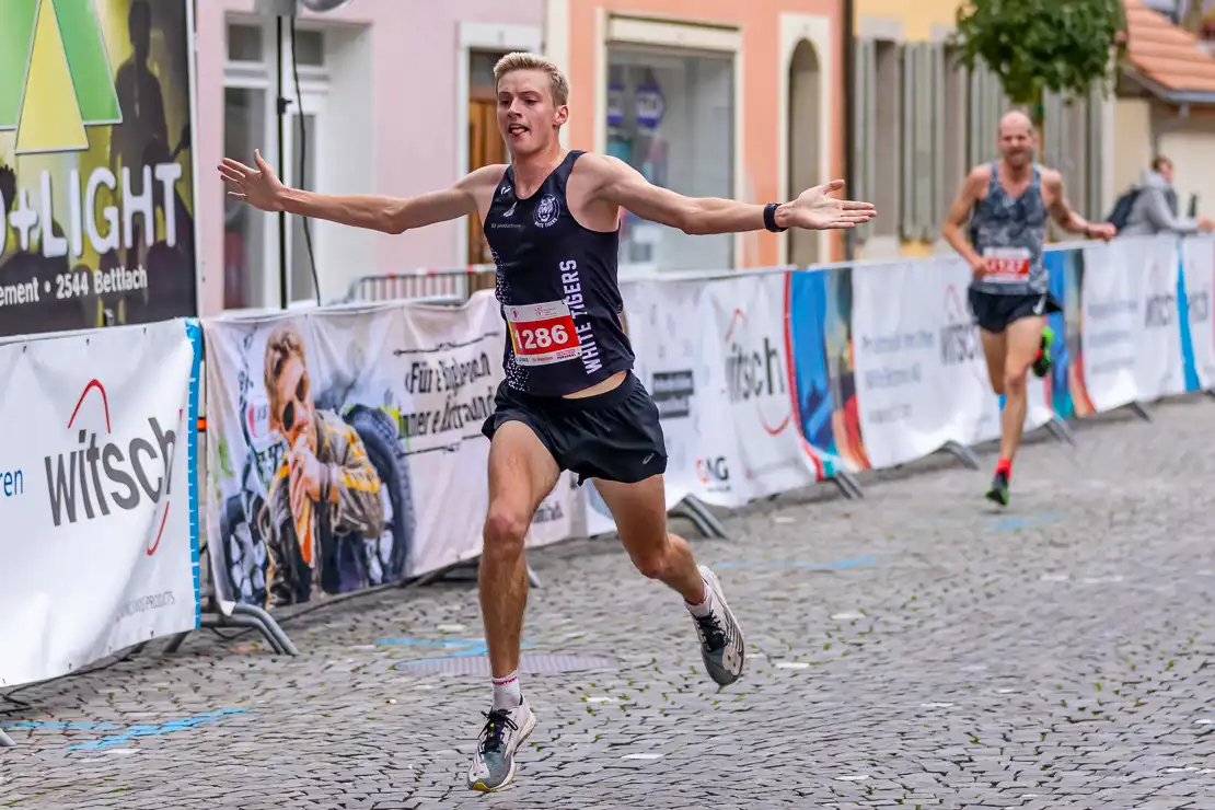 Fabian Aebersold gewinnt den Bürenlauf 2020